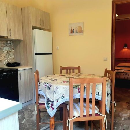 Stamoulis Apartments Agia Efimia Extérieur photo