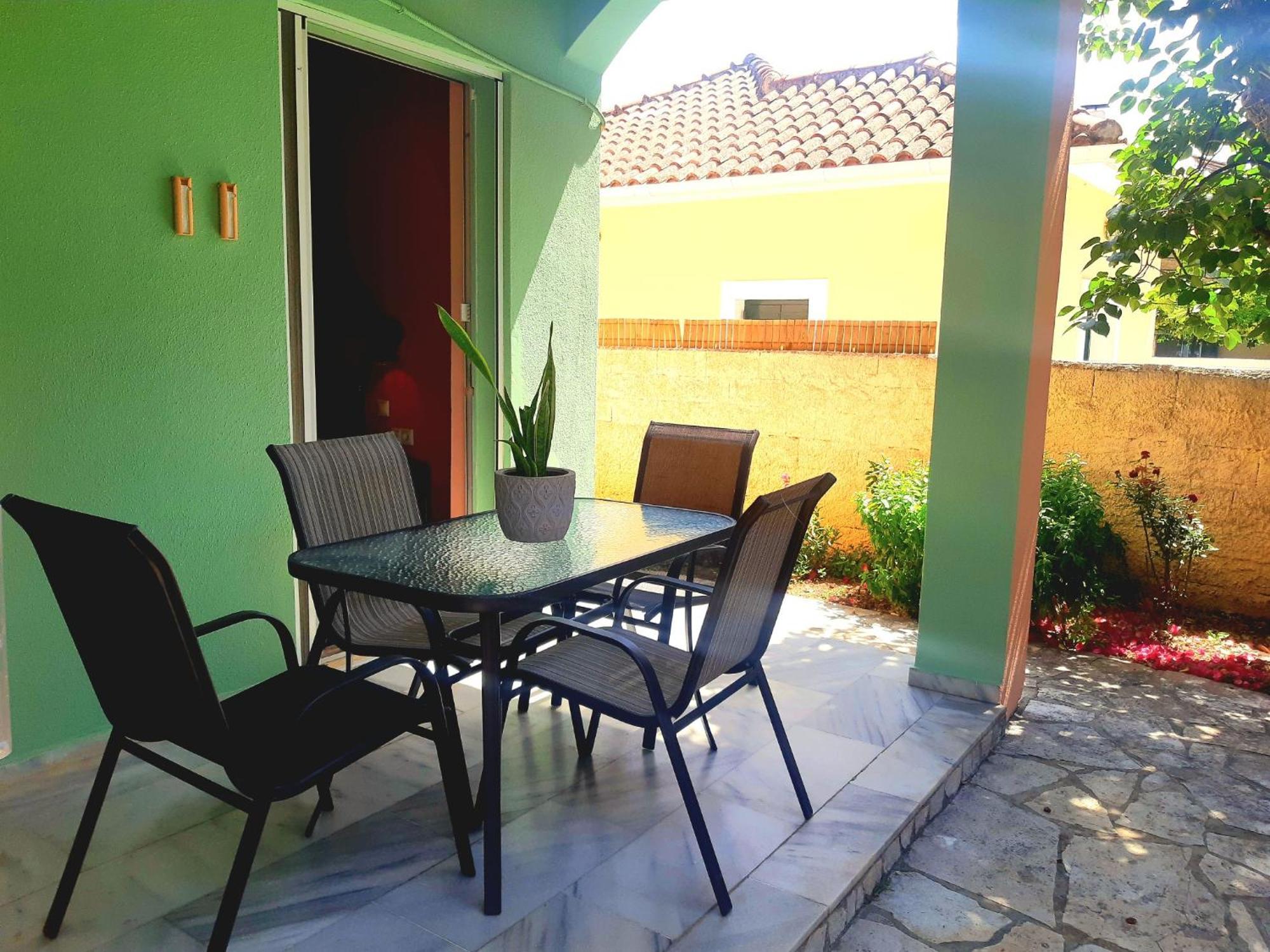 Stamoulis Apartments Agia Efimia Extérieur photo