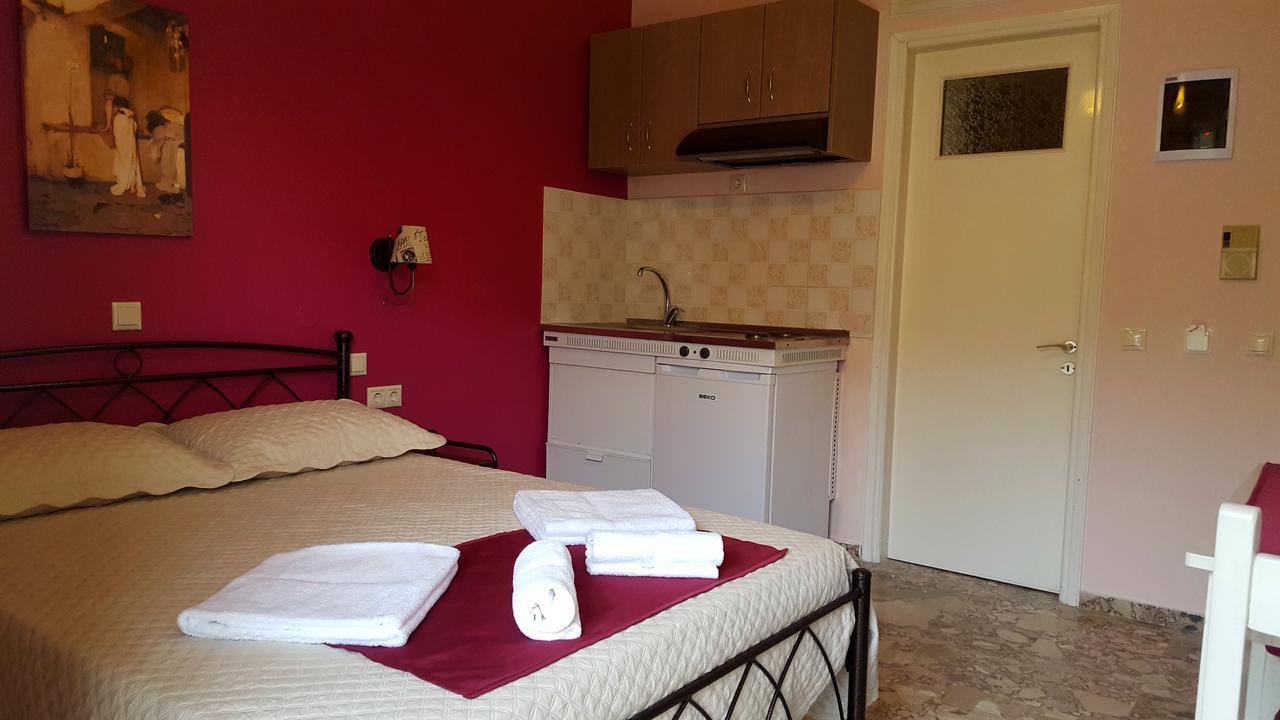 Stamoulis Apartments Agia Efimia Extérieur photo
