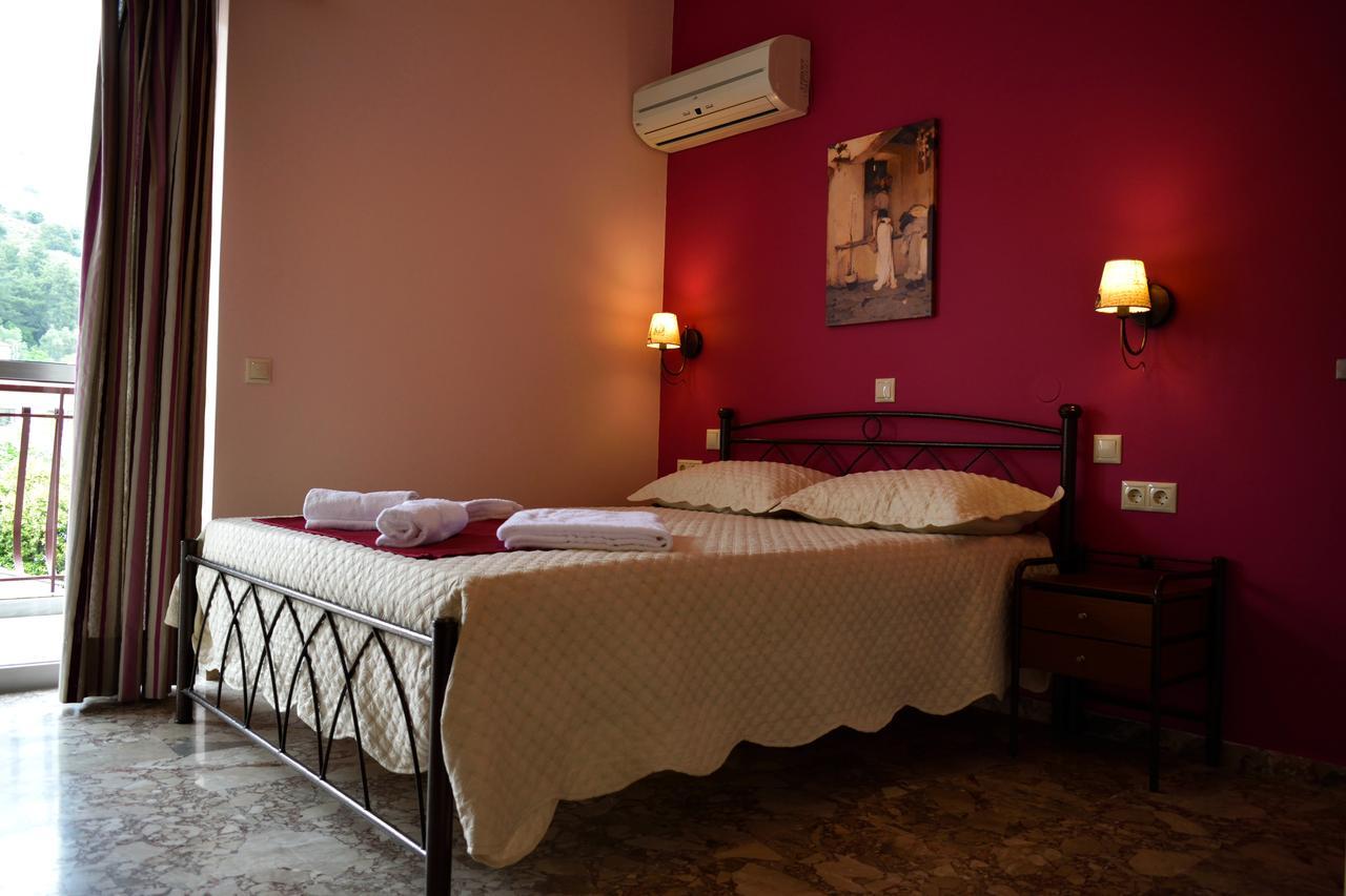 Stamoulis Apartments Agia Efimia Extérieur photo